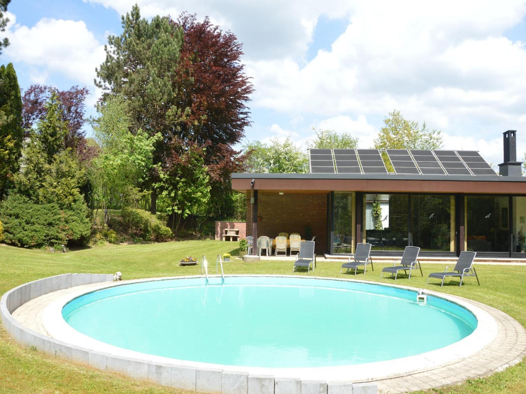 Luxury Villa With Swimming Pool Stavelot Exterior photo